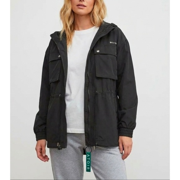 ATOIR Sports Club Jackets & Blazers - ATOIR The Athlete Jacket Black Nylon Hooded Utility Style Medium 10